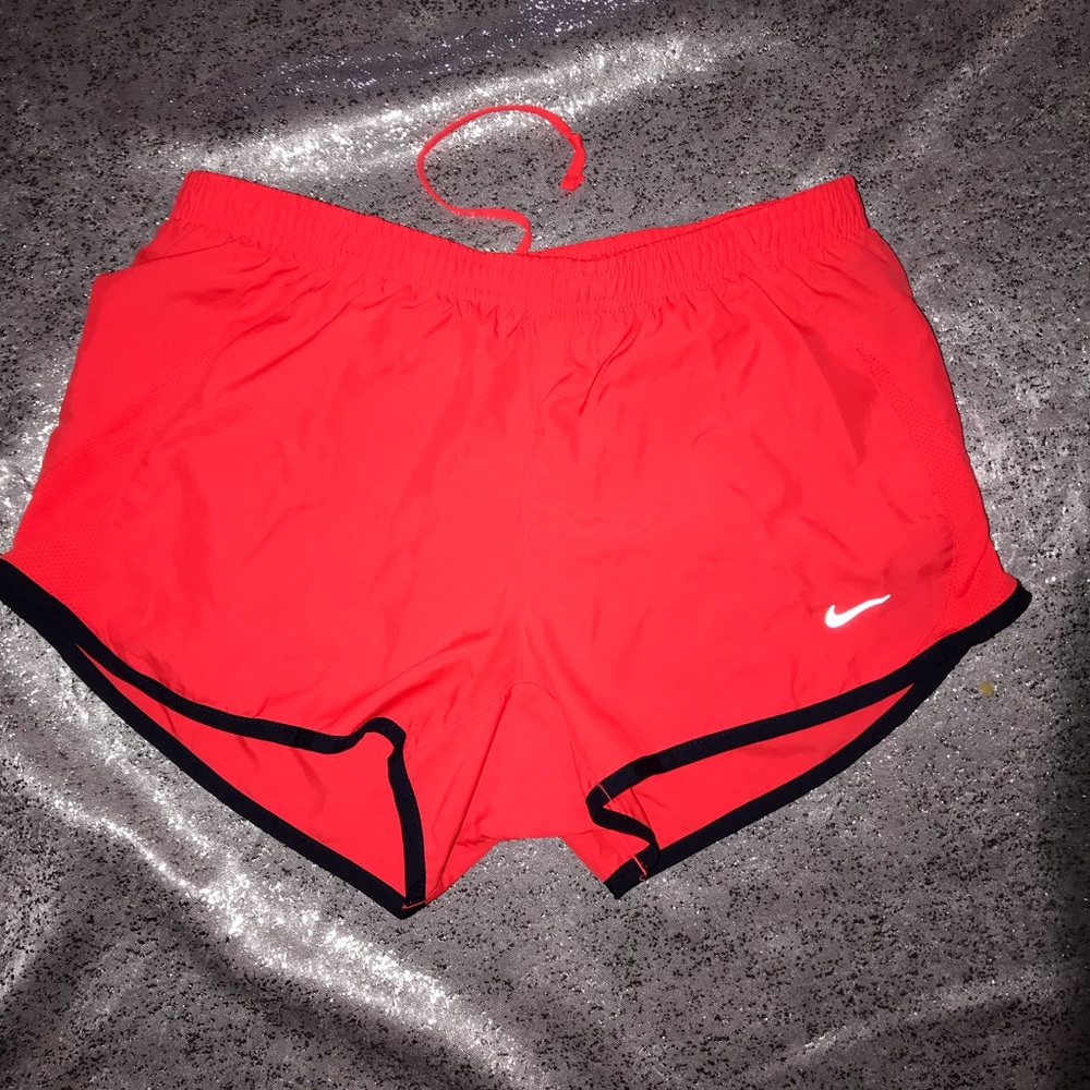 Nike short